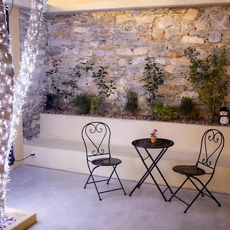 Frida Kahlo - Le Petit Bati *