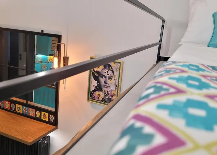 Frida Kahlo - Le Petit Bati Lägenhet Volos