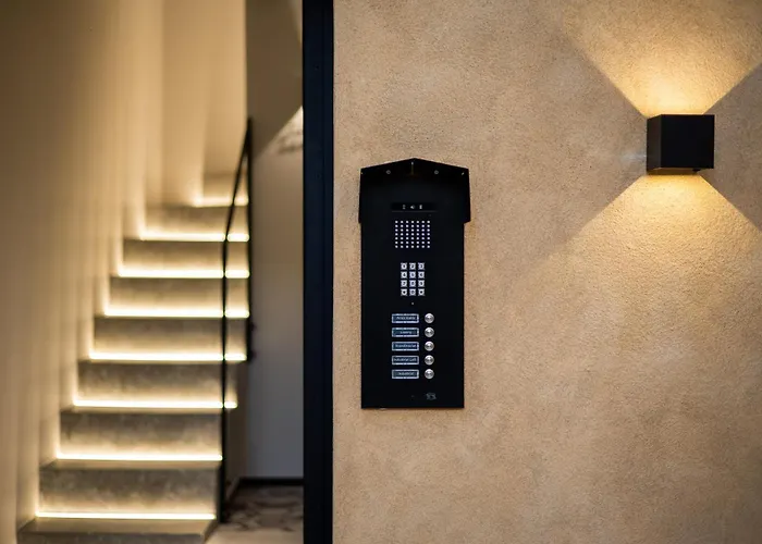 Frida Kahlo - Le Petit Bati Volos