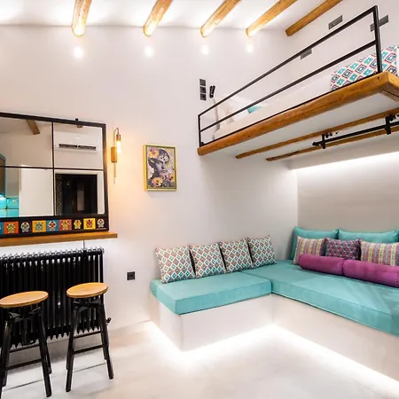 Frida Kahlo - Le Petit Bati Volos